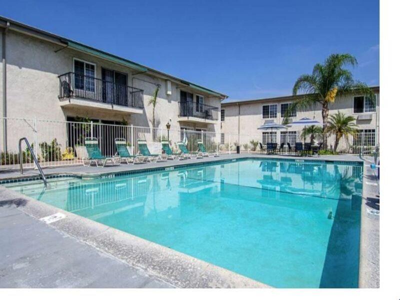 Rodeway Inn Near Maingate Knott'S Buena Park Dış mekan fotoğraf